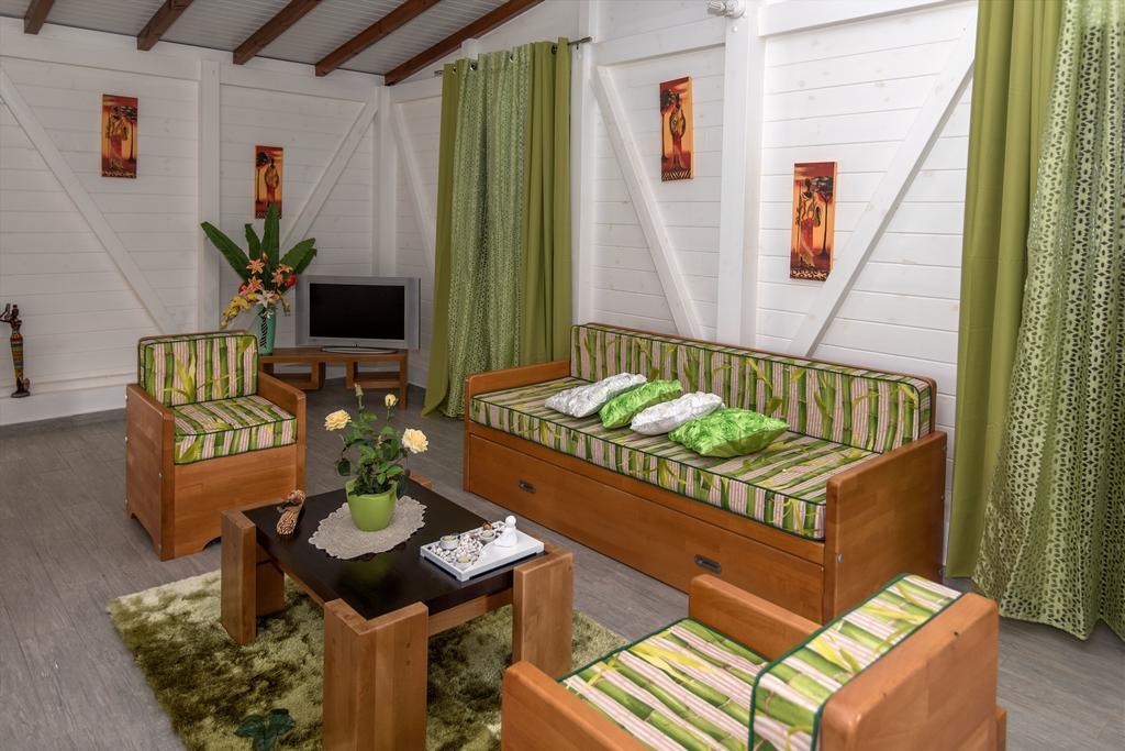Ferienhaus Bienvenue Au Tropic Venucia Port-Louis